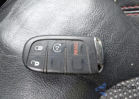 2018 Jeep Compass Trailhawk 4X4 z USA, uszkodzony, nr VIN 3C4NJDDB9JT169184